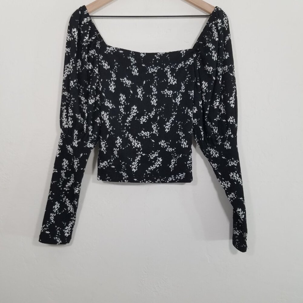 By Anthropologie Puffer Sleeve Stretchy Top Blouse Long Sleeve Black Size S - Picture 3 of 5